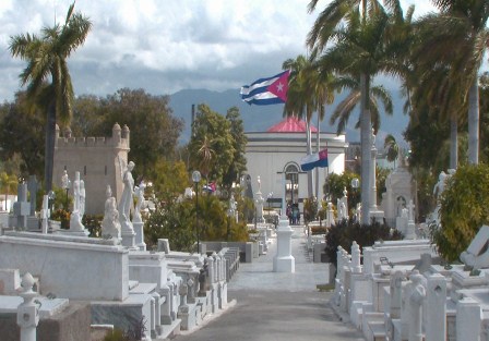 Cementerio Patrimonial de Santiago de Cuba tiene historias que contar
