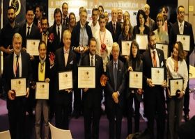 Grupo Excelencias entregó en Fitur sus Premios Excelencias 2014