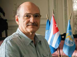 Entrevista con el Dr. José Luis Di Fabio, representante de la OMS/OPS en Cuba