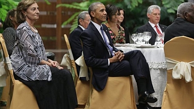 Raúl Castro ofrece a Obama tamales en cena de Estado en Cuba
