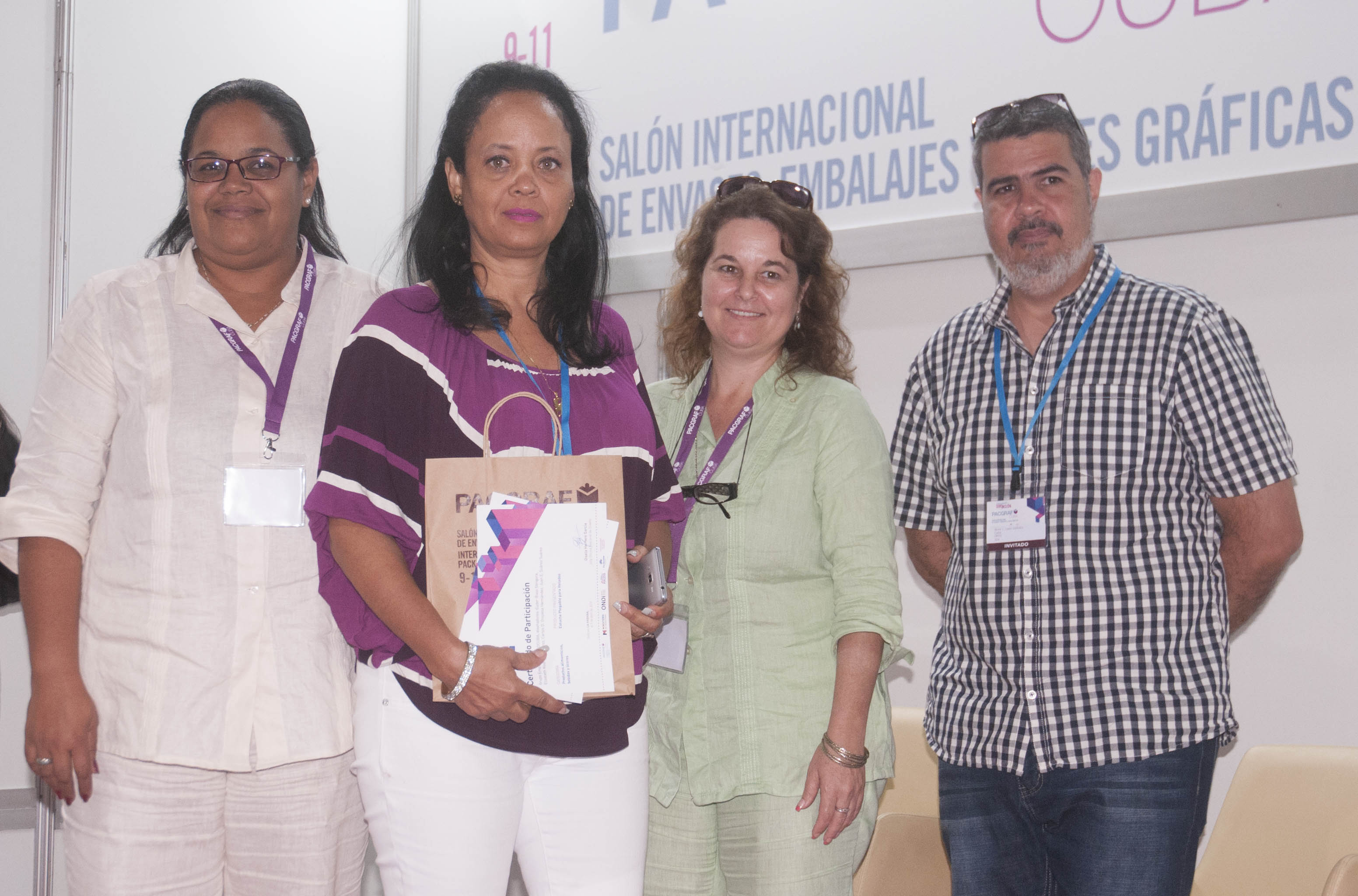 JURADO DEL PREMIO AL ENVASE Y EMBALAJE EN PACGRAF