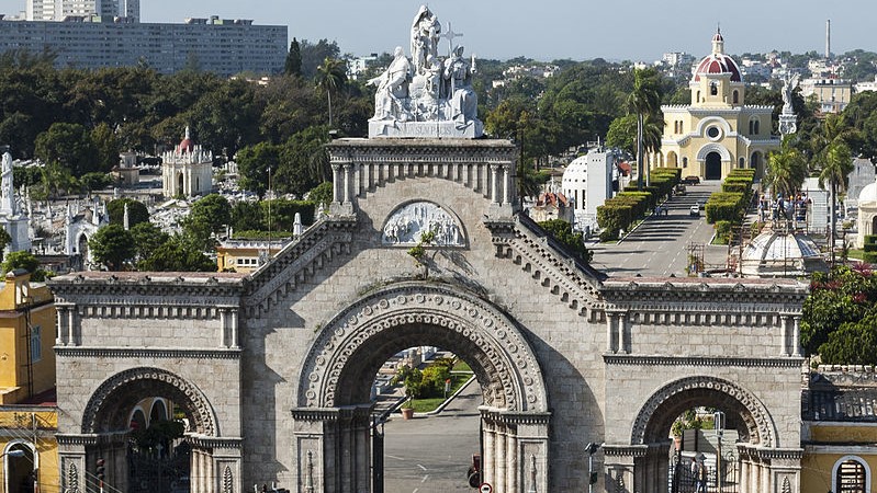 La necrópolis Cristóbal Colón, un cementerio icónico en América Latina