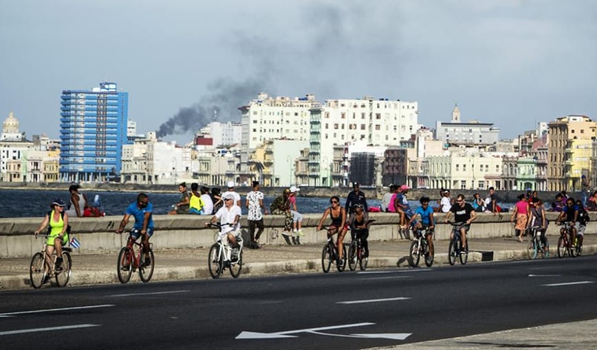 En bicicleta por La Habana y por el medio ambiente