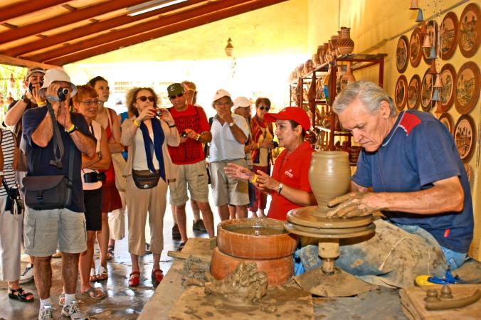 Los destinos turísticos locales como iniciativas municipales