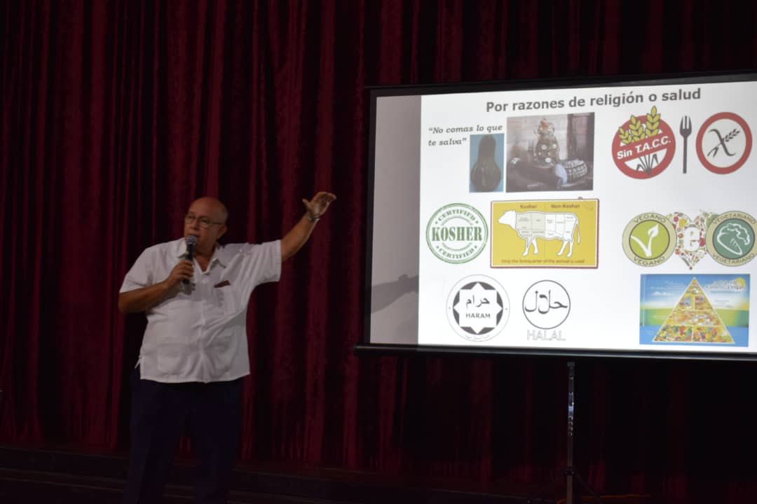 Jorge Mendez en su presentación