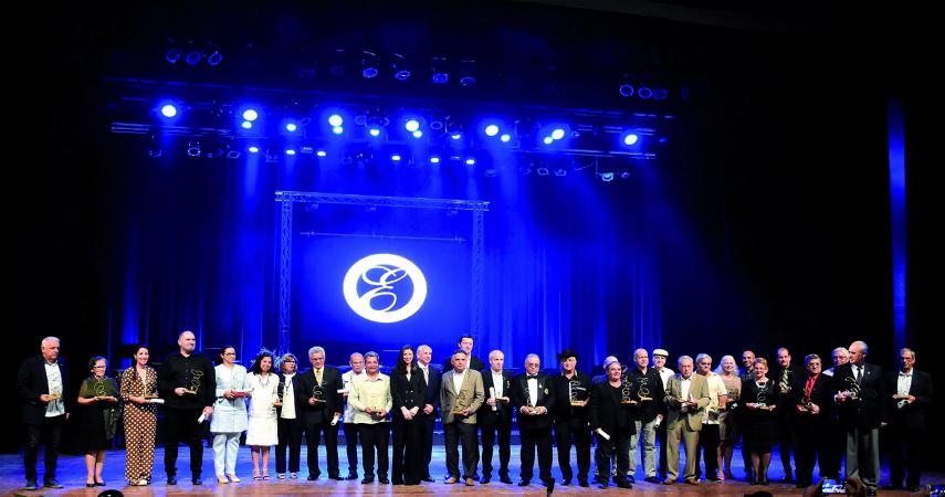 Grupo Excelencias convoca a presentar candidatura para sus Premios en Cuba