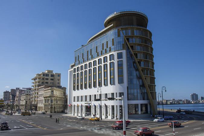 El hotel Paseo del Prado incorpora a su arquitectura elementos de la construcción naval