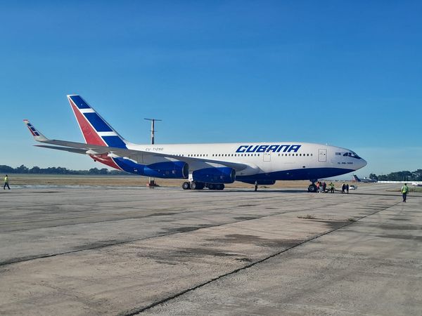 Cuba recibe avión IL96300 reparado en Rusia para ampliar su flota aérea