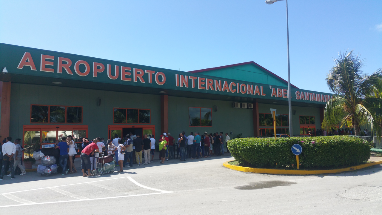 Cuba moderniza su tercer aeropuerto clave para impulsar el turismo
