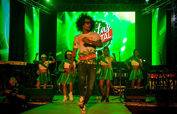 Fiestas Cristal Foto ACN