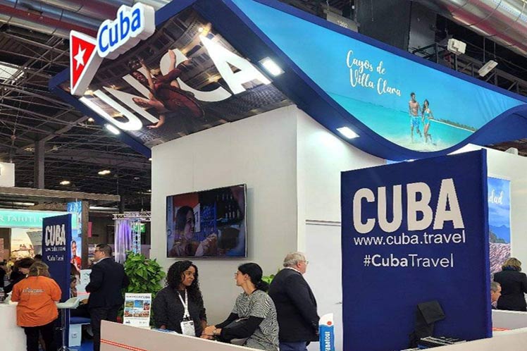 Presentan Cuba Única en salón turístico francés Top Resa