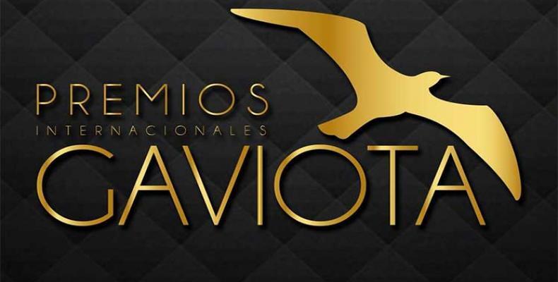 Entregan Premio Internacional Gaviota, conferido a Eusebio Leal