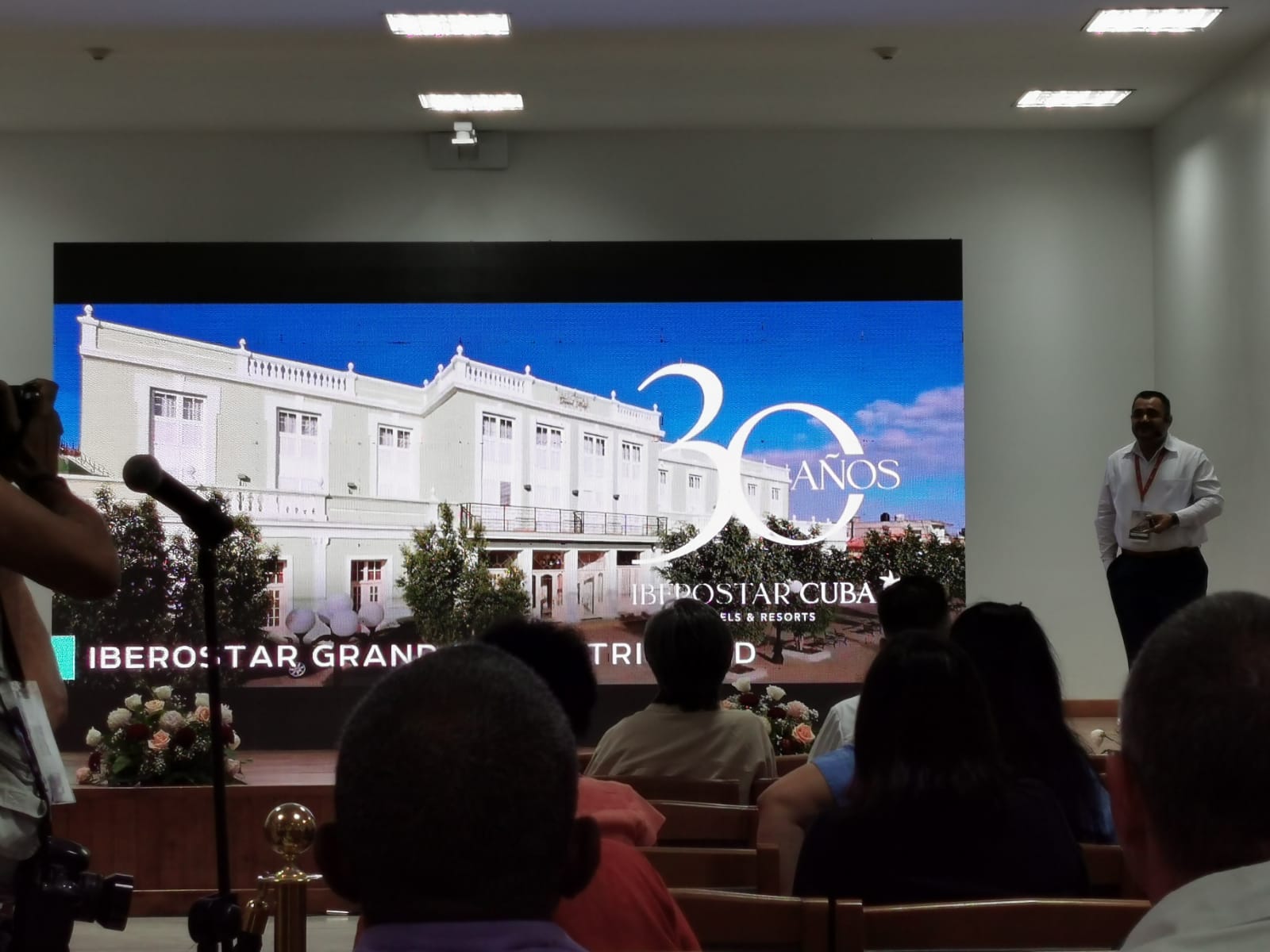 Iberostar Hotels and Resorts da la bienvenida a sus primeros 30 años en Cuba