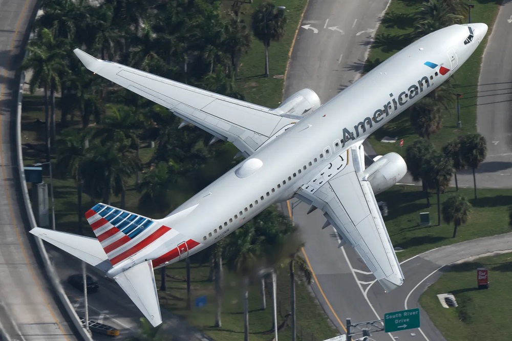 American Airlines busca reanudar cinco rutas a Cuba en noviembre 