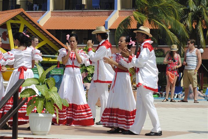 Llegaron 1.3 millones de visitantes extranjeros a Cuba en el primer semestre del año