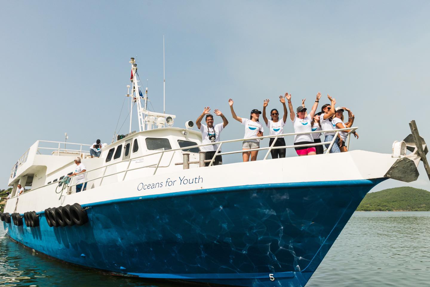 Científicos cubanos inician expedición marina para estudiar los arrecifes de coral