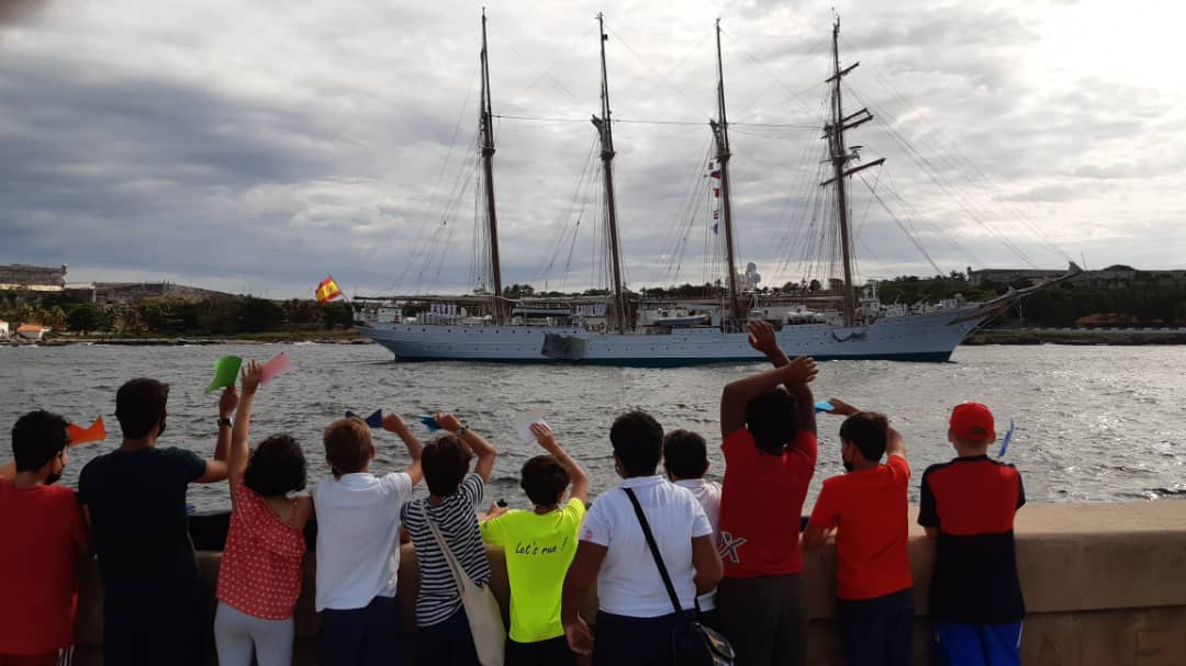 Arriba a La Habana buque-escuela de la Armada del Reino de España