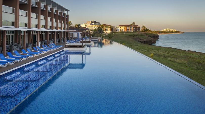 El Hotel Playa Vista Azul se prepara para la temporada invernal en Varadero
