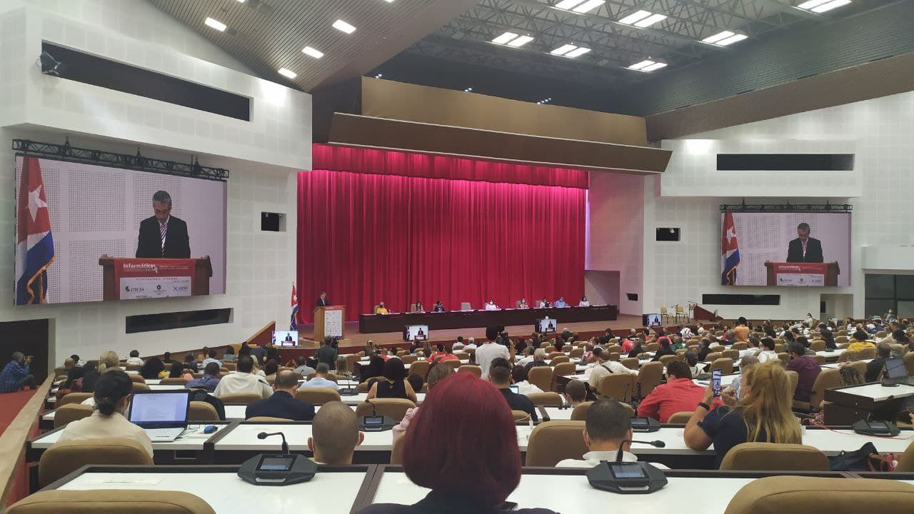 Clausura de Informática 2022 