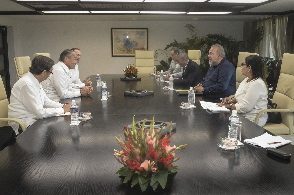Primer Ministro de Cuba se reúne con directivos del Consejo de Administración Kempinski