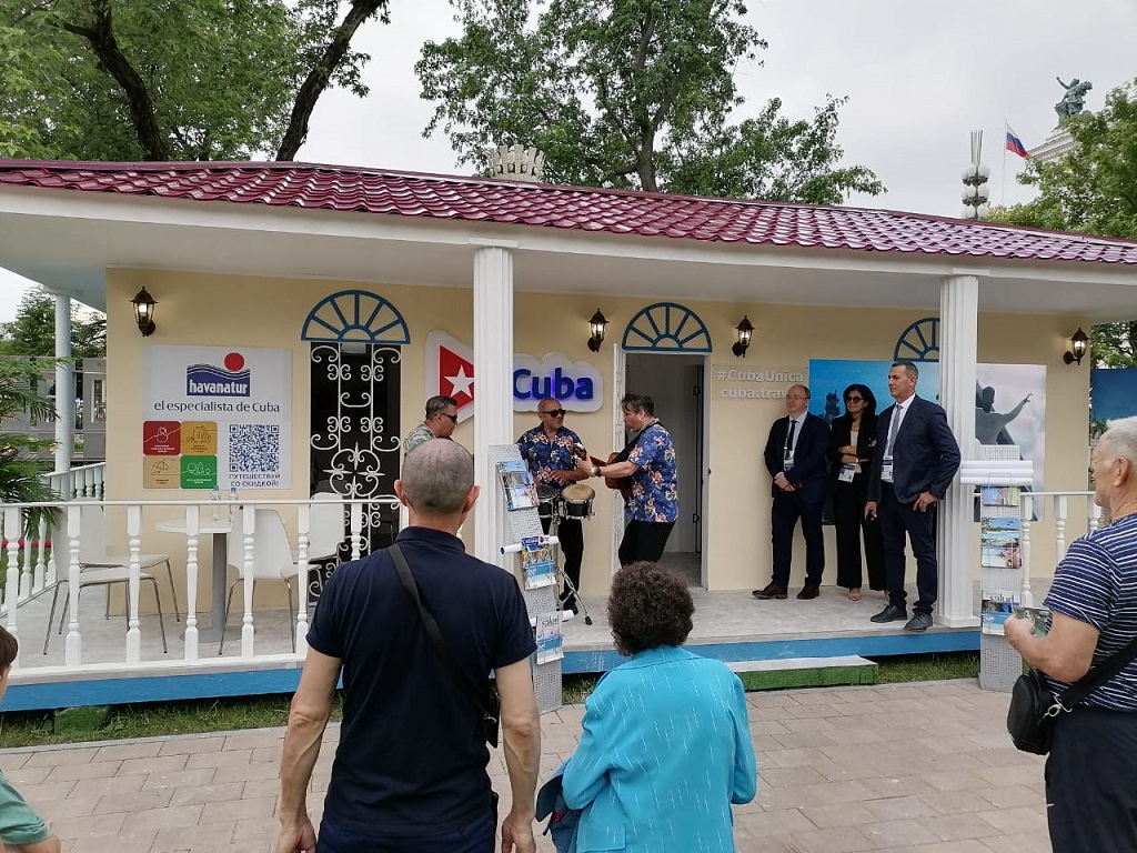 Cuba destaca potencial turístico en el foro ruso ¡Viajes!