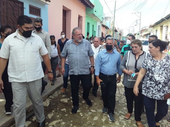 Turismo en Cuba con recuperación gradual, afirma Primer Ministro en Trinidad