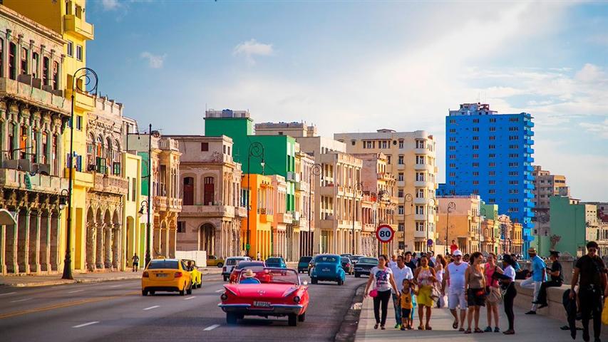 Cuba recibió 2,6 millones de visitantes hasta el cierre de octubre