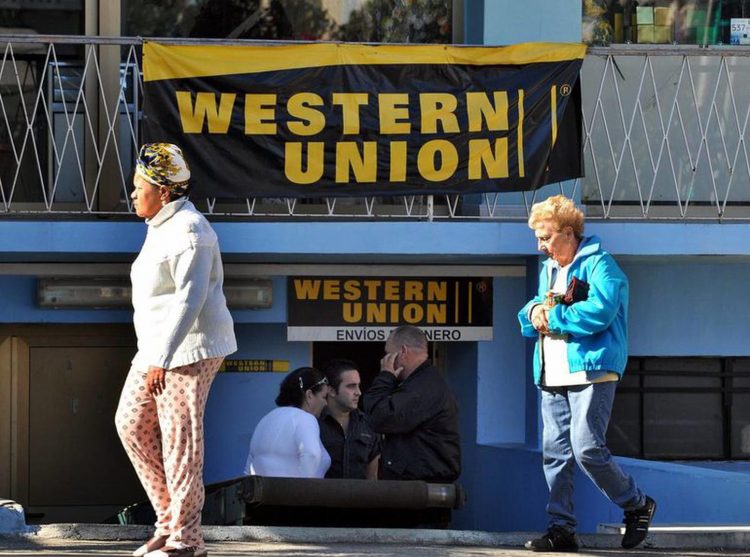 Western Union reanuda reenvío de remesas a Cuba