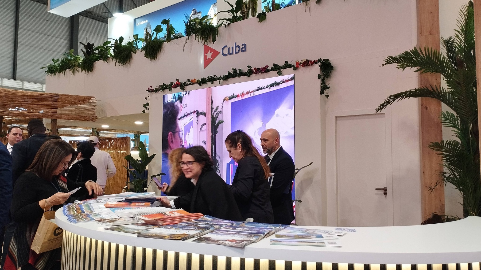 La energía de Cuba se hace sentir en FITUR 2026