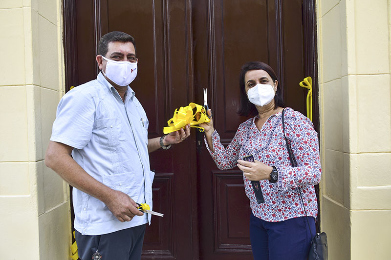 En la inauguración de Casteleiro y Vizoso estuvieron presentes dirigentes y trabajadores que hicieron posible la ejecución de la obra (1)