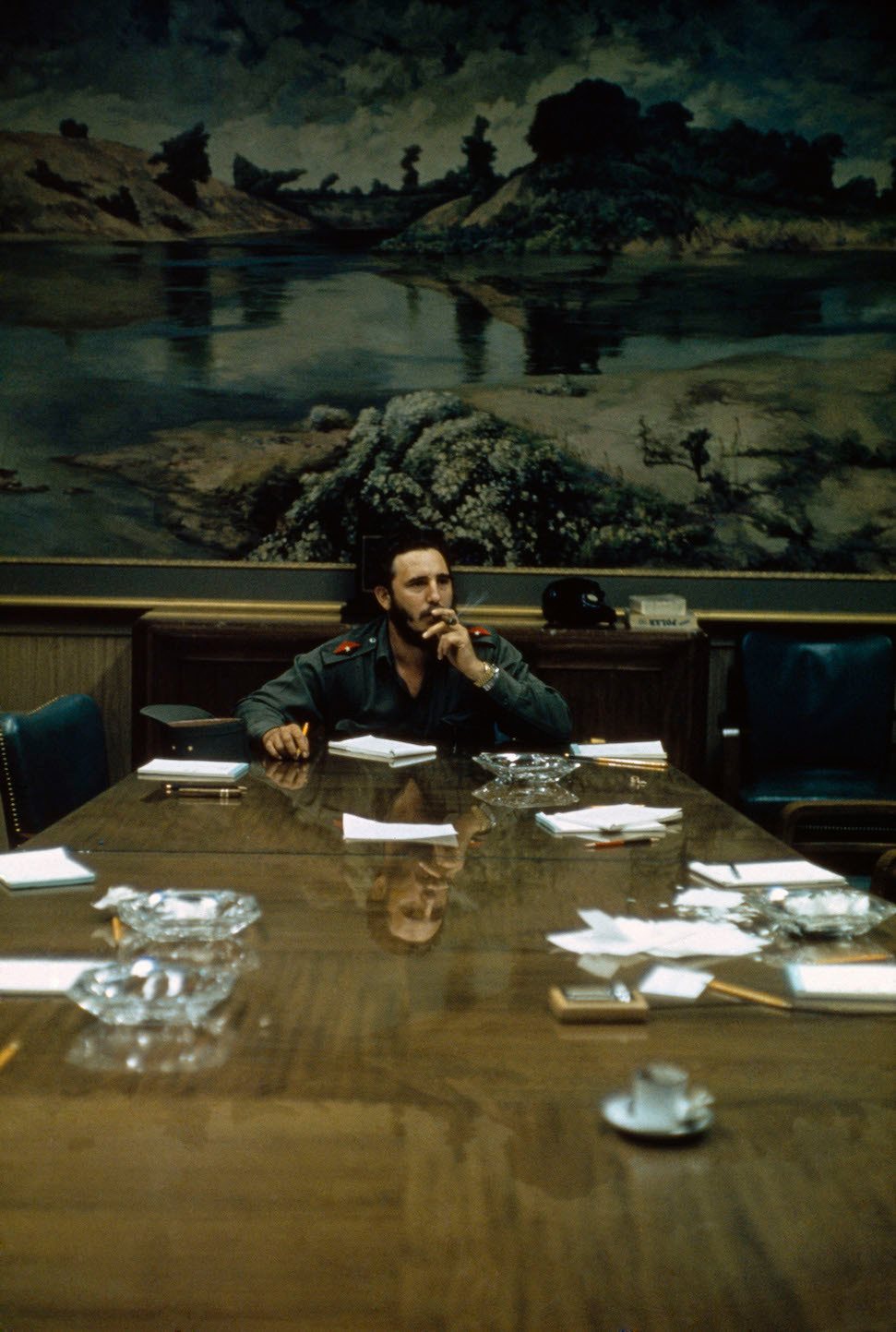 Fidel en su despacho, julio de 1971. Autor: Burt Glinn
