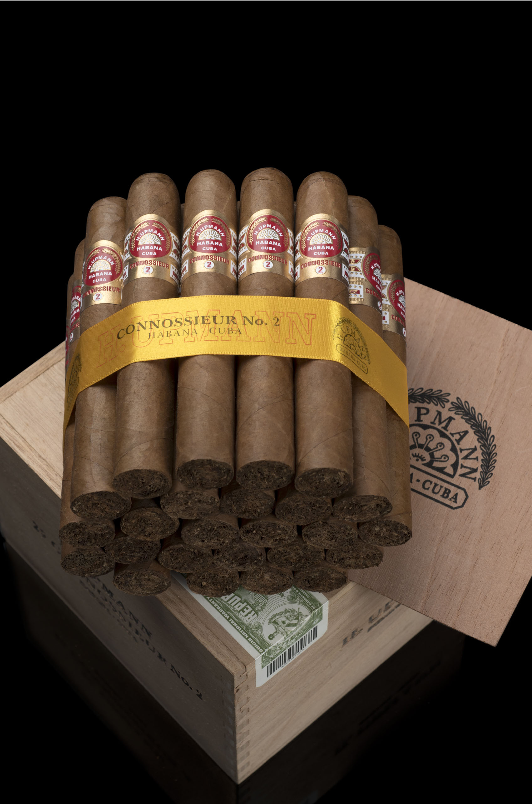 H´UPMANN Connossieur No2 _15