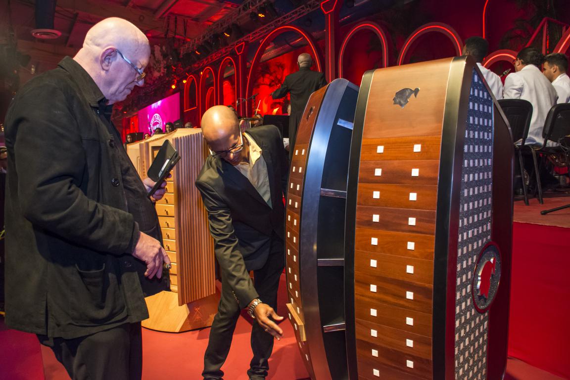 Humidor Cohiba subastado por 2 400 000 euros