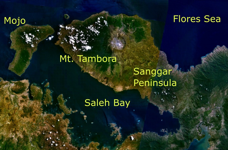 Vista de la caldera del volcán Tambora, ubicado en las islas menores de la Sonda, Indias Orientales Neerlandesas, cuya erupción provocó el también llamado “año sin verano”.