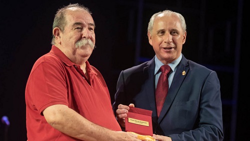 JuanPadron-PremioExcelenciasCuba2019