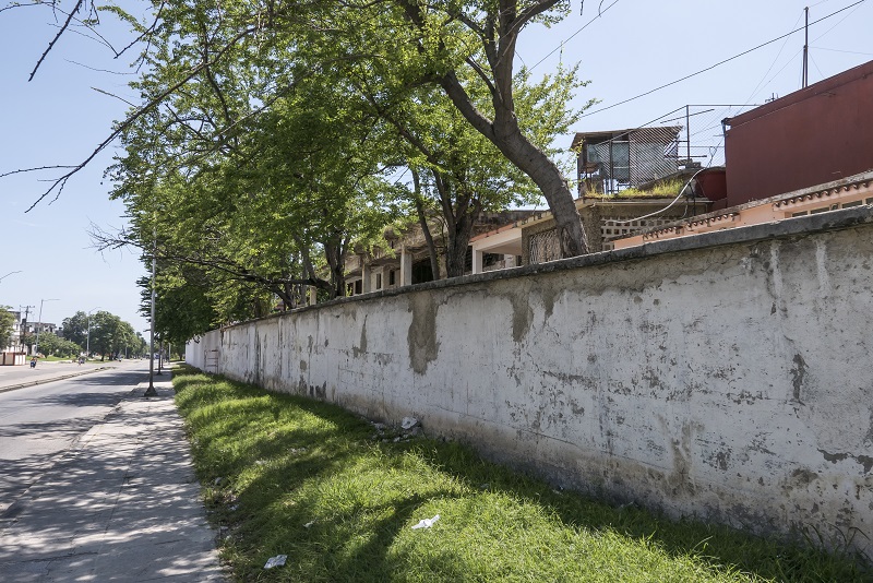 Malecón sin agua de Via Blanca (7)