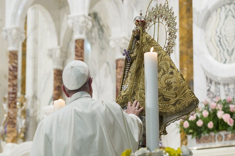 Papa-Virgen de la Caridad del Cobre