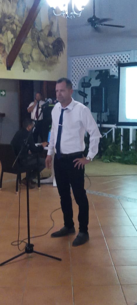 Yoel Alberto Domínguez Lauzao, director de Ecotur Sucursal Oriente