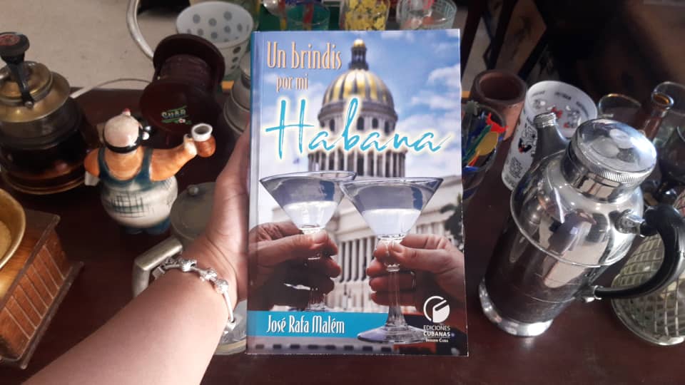 Presentación del libro Un brindis por La Habana en el contexto del 69 Campeonato Mundial de Coctelería.