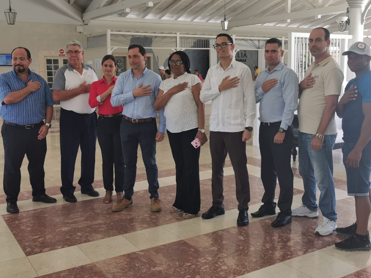 Trabajadores del hotel Meliá Las Dunas