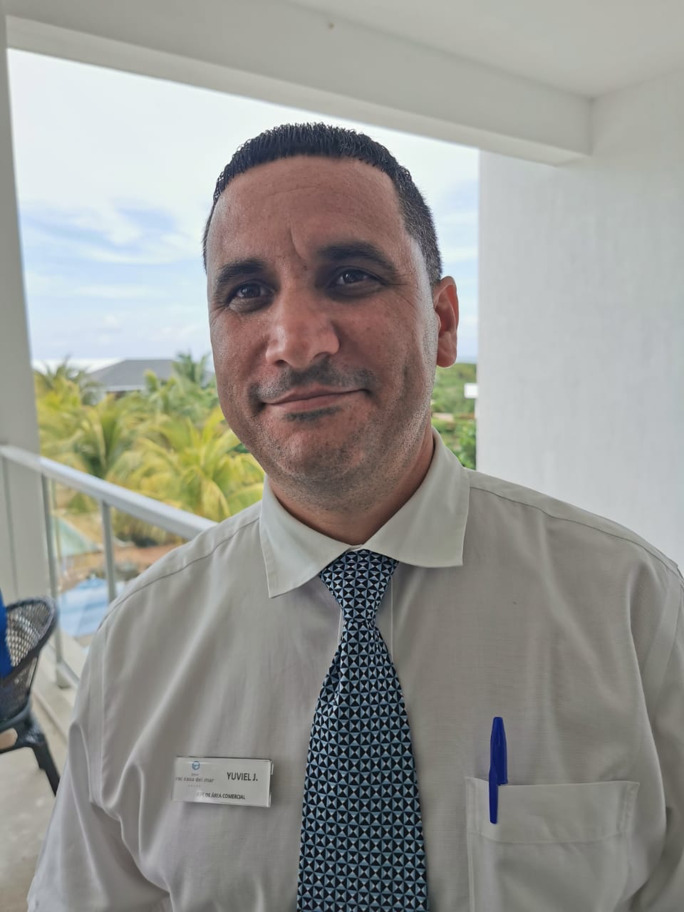 Yuviel Jesús Fernández Cortés, jefe comercial del hotel Roc Casa del Mar