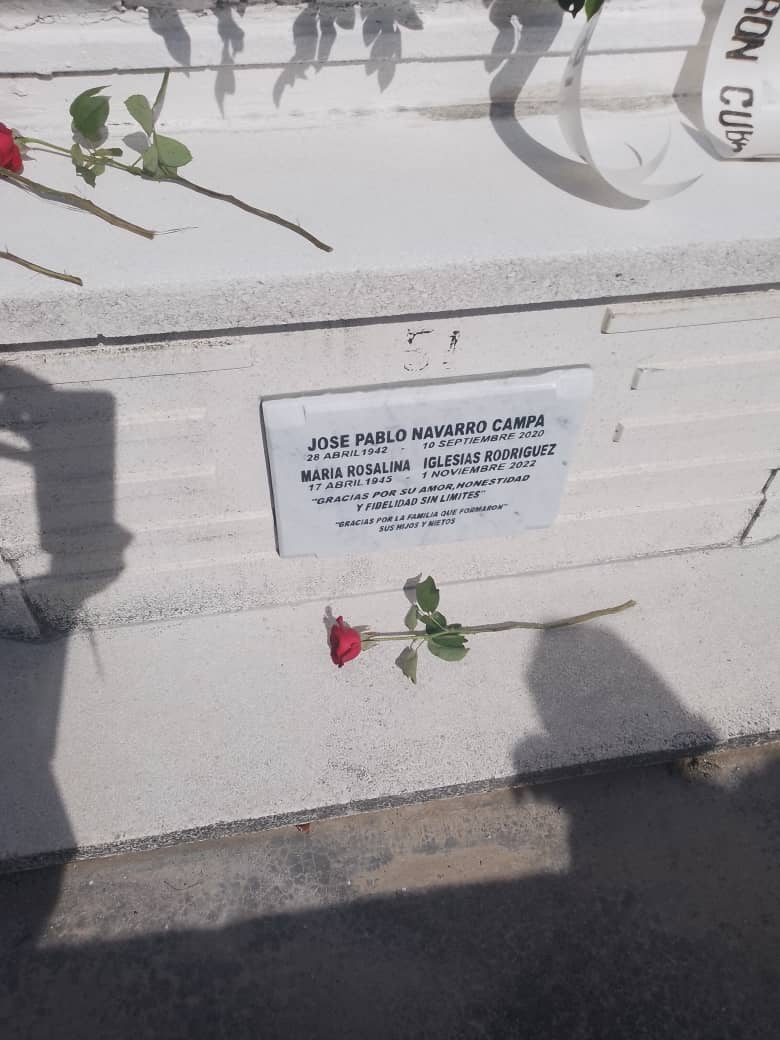 Tumba de Navarro