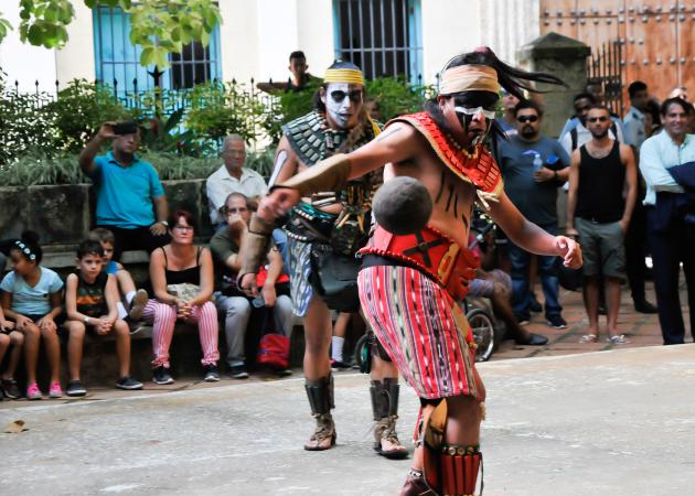 Juegan pelota maya por primera vez en Cuba