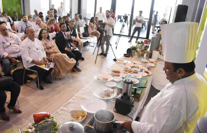 Chef  de la India que hizo presentación de su cocina tradicional en Gastrocult 2019