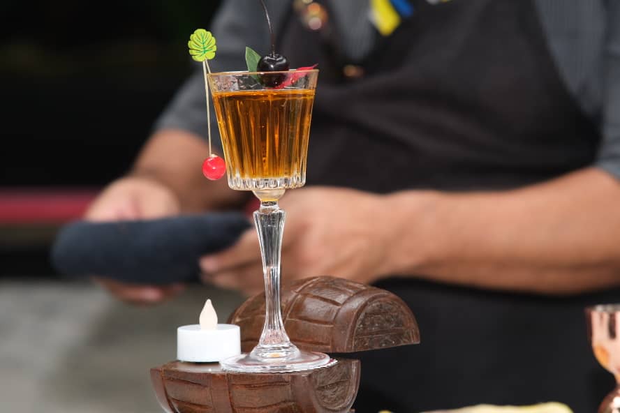 Coctel Huellas