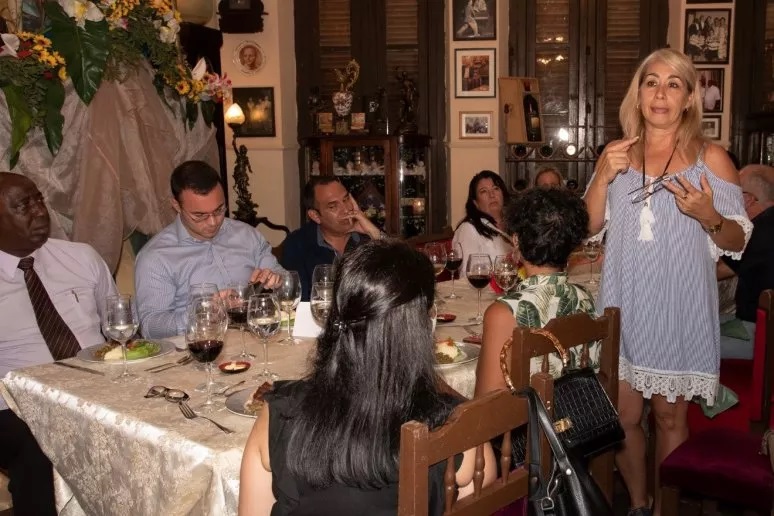 Degustación-maridaje de productos chilenos en el Restaurante San Cristóbal de La Habana Vieja.