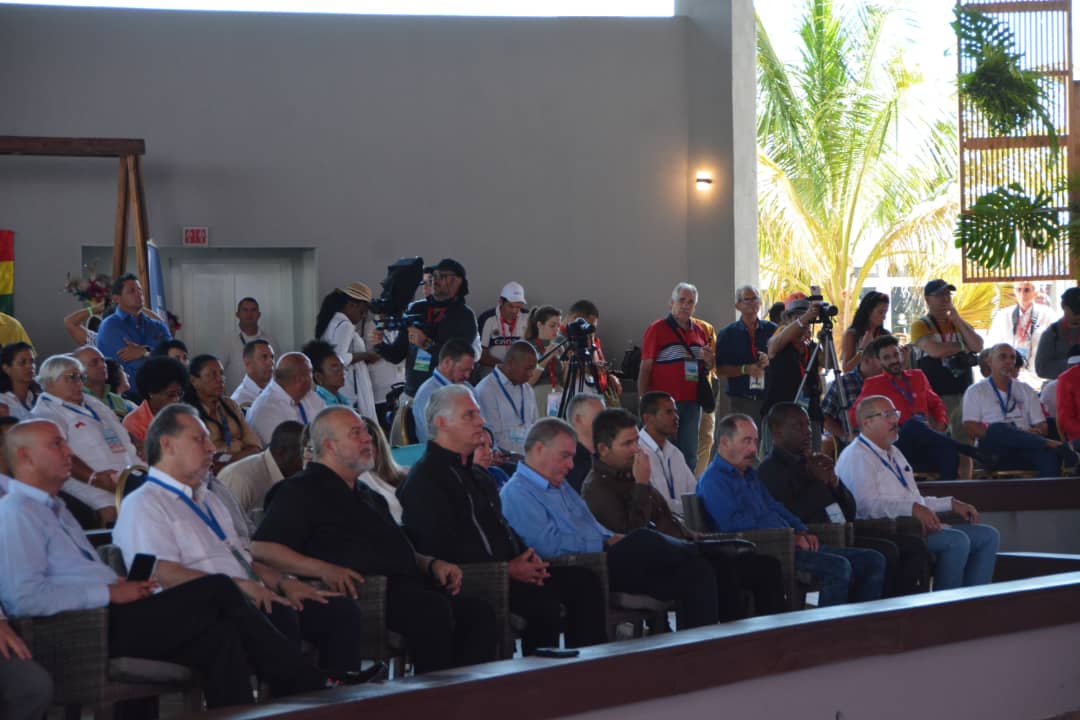 Presidente cubano asiste a FITCuba 2024
