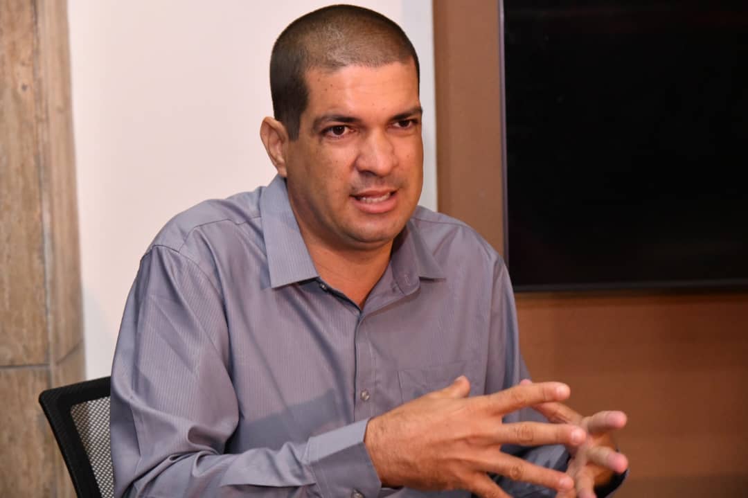 Máster Yoandy Lazo Alvarado, presidente del Comité Científico de la XX Convención Informática 2026 y director de Desarrollo Tecnológico del Ministerio de Comunicaciones.