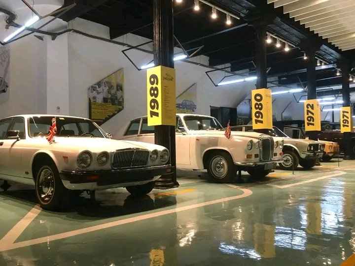 Museo del Automóvil en La Habana, Cuba