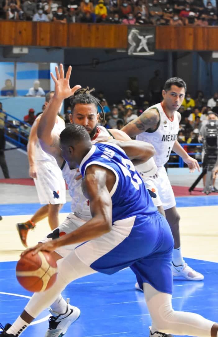 México derrota a Cuba en eliminatoria mundialista de baloncesto